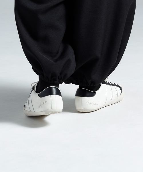 Y-3(ワイスリー)の「Y-3 SUPERSTAR 3G(スニーカー・メンズ・ホワイト×ブラック・22.5cm/23.0cm/23.5cm/24.0cm/24.5cm/25.0cm/28.5cm/29.0cm/29.5cm/25.5cm/26.0cm/26.5cm/27.0cm/27.5cm/28.0cm)」の5枚目の写真