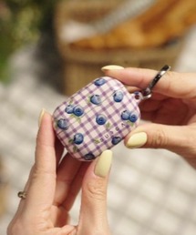 BURGA（バーガ）の「AirPods Pro3 / AirPods4 ケース ワイヤレス充電対応 耐衝撃 ポップ フルーツ アニマル Y2K 大人女子 カラビナ付き（ヘッドフォン/イヤホン）」