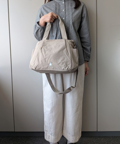 SELF+SERVICE（セルフサービス）の「シマエナガ　W2WAYショルダーバッグ（ショルダーバッグ・レディース・ブラック/ライトブラウン/グリーン・フリー）」の2枚目の写真