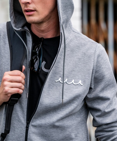 muta marine(ムータ・マリン)の「muta MARINE/ムータ マリン/別注Set-up Hoodie Back Metal(パーカー・メンズ・グレー/ブラック・LARGE/SMALL/X-LARGE/MEDIUM)」の8枚目の写真