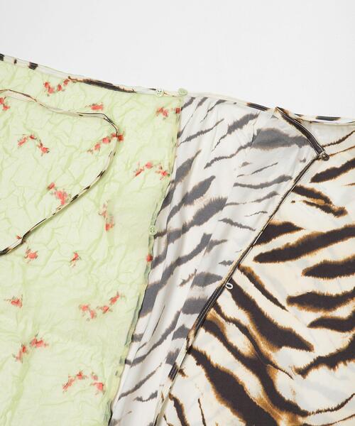 GANNI(ガニー)の「GANNI PRINTED STRETCH SATIN SKIRT(スカート・レディース・その他1・36)」の3枚目の写真