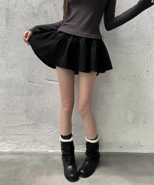 VEILA(ヴェイラ)の「バックリボン フレアデニムミニスカート(スカート・レディース・ブラック・S/M/L)」の9枚目の写真