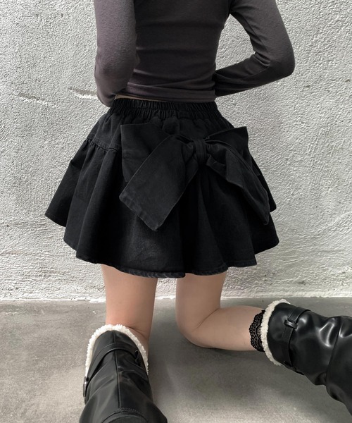 VEILA(ヴェイラ)の「バックリボン フレアデニムミニスカート(スカート・レディース・ブラック・S/M/L)」の14枚目の写真