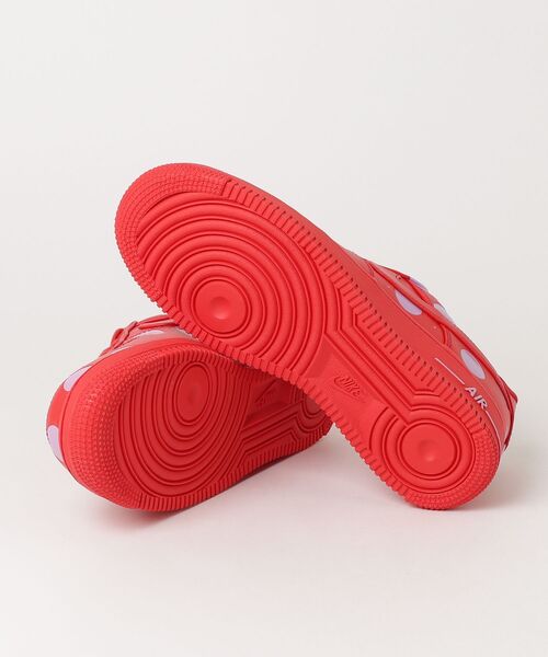 NIKE（ナイキ）の「NIKE/ナイキ WS ｴｱ ﾌｫｰｽ 1 07（スニーカー・レディース・レッド・25.5cm/26cm/26.5cm/27cm/27.5cm/28cm）」の3枚目の写真