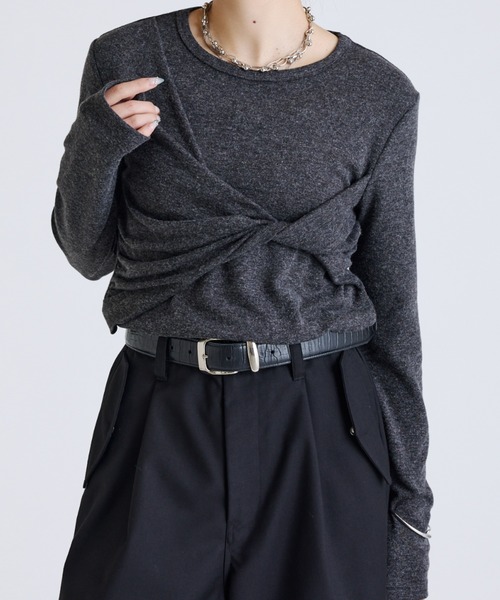 Lui's(ルイス)の「ねじりデザイン微起毛プルオーバー(Tシャツ/カットソー・レディース・グレー/チャコールグレー/グリーン・FREE)」の2枚目の写真