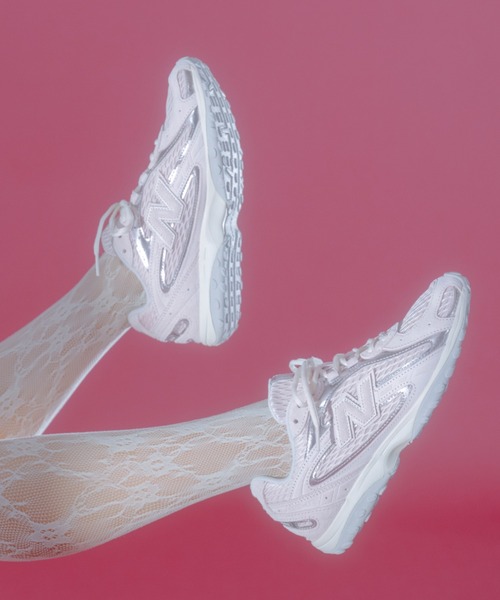 NEW BALANCE(ニューバランス)の「New Balance U204L210 / ニューバランス U204L210【SP】(スニーカー・レディース・ライトピンク・25.5cm/25.0cm/24.5cm/24.0cm/23.5cm/23.0cm/22.5cm)」の4枚目の写真