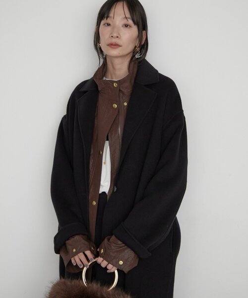 LOUNGEDRESS(ラウンジドレス)の「《名品コートをブラッシュアップ》ロングリバーコート(その他アウター・レディース・キャメル/ブラック/ライトベージュ・FREE)」の13枚目の写真