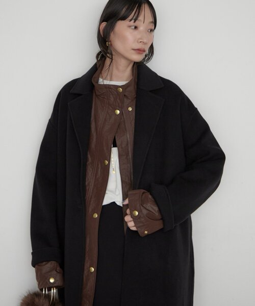 LOUNGEDRESS(ラウンジドレス)の「《名品コートをブラッシュアップ》ロングリバーコート(その他アウター・レディース・キャメル/ブラック/ライトベージュ・FREE)」の14枚目の写真