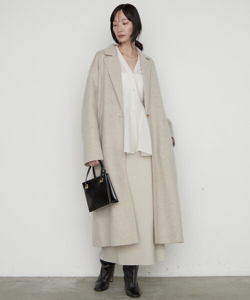 LOUNGEDRESS(ラウンジドレス)の「《名品コートをブラッシュアップ》ロングリバーコート(その他アウター・レディース・キャメル/ブラック/ライトベージュ・FREE)」の22枚目の写真