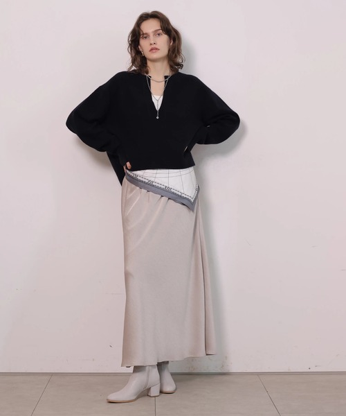 CADUNE(カデュネ)の「Bellaキーネックニット(ニット/セーター・レディース・ピンク/レッド/ネイビー/ホワイト/ミント・38)」の13枚目の写真