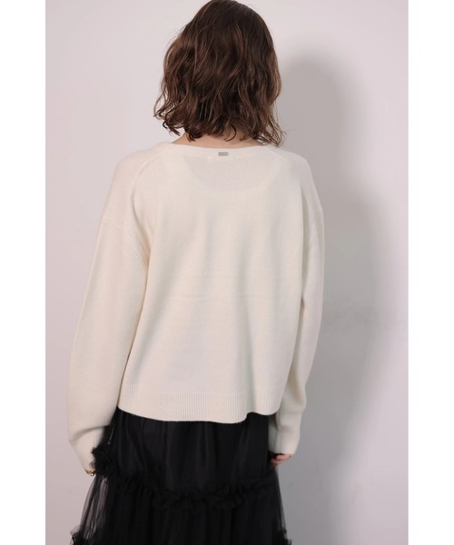 CADUNE(カデュネ)の「Bellaキーネックニット(ニット/セーター・レディース・ピンク/レッド/ネイビー/ホワイト/ミント・38)」の20枚目の写真