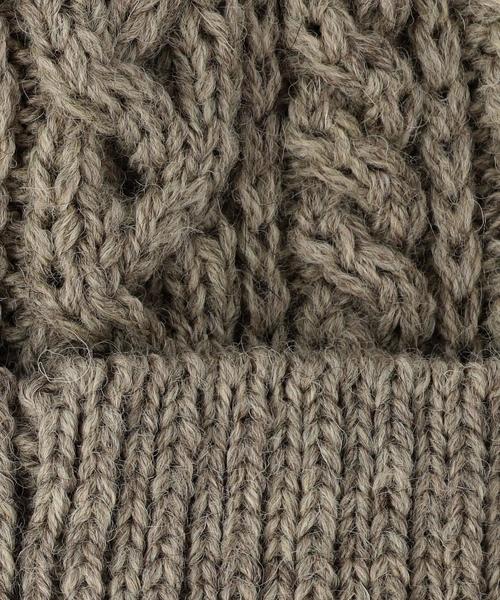 BEAUTY&YOUTH UNITED ARROWS（ビューティーアンドユースユナイテッドアローズ）の「＜HIGHLAND 2000＞ケーブル＆リブ ニットキャップ ◆（ニットキャップ/ビーニー・レディース・ワインレッド/ホワイト/ダークグレー/ナチュラル・FREE）」の5枚目の写真