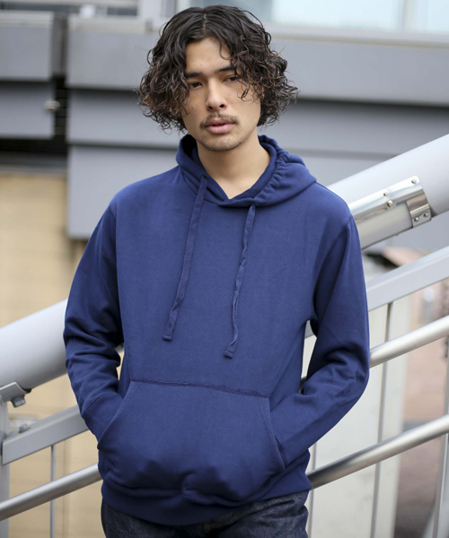 Denime(ドゥニーム)の「ヘビー裏毛プルオーバーパーカー(パーカー・メンズ・ブラック/グリーン/ホワイト/グレー/ワイン/ネイビー・X-LARGE/SMALL/MEDIUM/LARGE)」の1枚目の写真