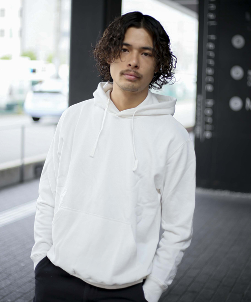 Denime(ドゥニーム)の「ヘビー裏毛プルオーバーパーカー(パーカー・メンズ・ブラック/グリーン/ホワイト/グレー/ワイン/ネイビー・X-LARGE/SMALL/MEDIUM/LARGE)」の2枚目の写真