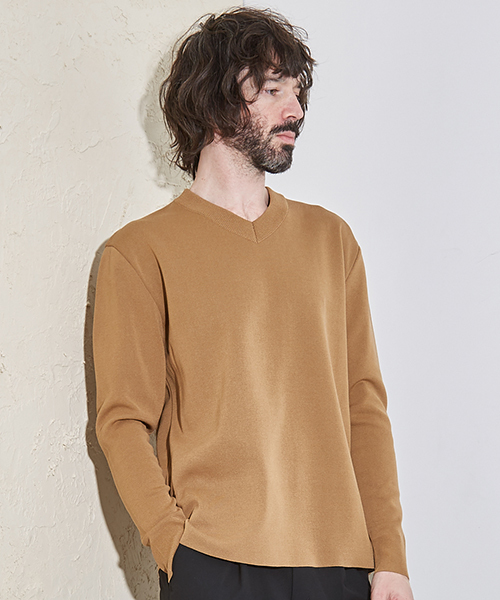 【新品同様】18Gミラノリブストレッチニットプルオーバー★サイズ1 UNITED TOKYO（ユナイテッドトウキョウ）の「18GミラノリブVネックプル