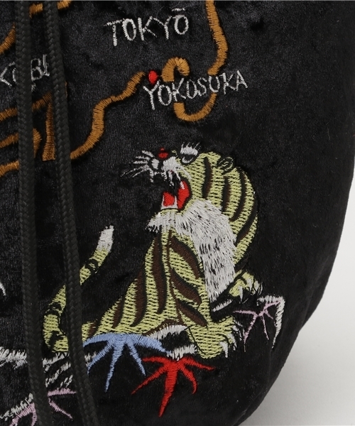 Casselini（キャセリーニ）の「【Casselini(キャセリーニ)】ベルベットスカジャンリュック（バックパック/リュック・レディース・ブルー/ブラック/ピンク・FREE）」の12枚目の写真