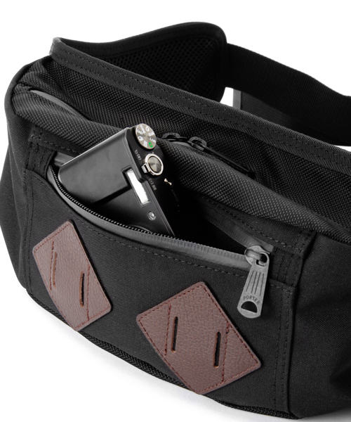 PORTER　Foot the coacher　ウエストポーチ　ボディバッグ foot the coacher (フットザコーチャー) PORTER (ポーター