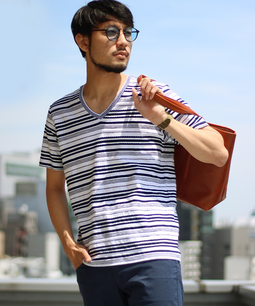 MEN'S BIGI(メンズビギ)の「VネックボーダーTシャツ/ロープボーダー(Tシャツ/カットソー・メンズ・ホワイト/ホワイト系その他/ネイビー・M/L/S)」の6枚目の写真