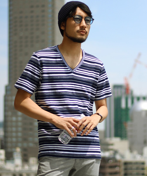 MEN'S BIGI(メンズビギ)の「VネックボーダーTシャツ/ロープボーダー(Tシャツ/カットソー・メンズ・ホワイト/ホワイト系その他/ネイビー・M/L/S)」の8枚目の写真