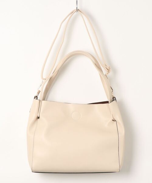 VitaFelice(ヴィータフェリーチェ)の「インナーバッグ付き2wayトートバッグ(トートバッグ・レディース・ブラック/ネイビー/アイボリー/モカ/キャメル/ワイン/グレー/マスタード/ホワイト系その他/イエロー系その他/ブルー系その他/ブラウン系その他/イエロー系その他2/グレー系その他/ブラック系その他/レッド系その他/ブルー系その他2/グリーン/グリーン系その他/ライトグレー/イエロー系その他3/グレー系その他2/ブルー系その他3/ブラウン系その他2/ブラック系その他2/ホワイト系その他2/ブロンズ/バーガンディー/ブラウン/チョコ/ベージュ系・FREE)」の3枚目の写真