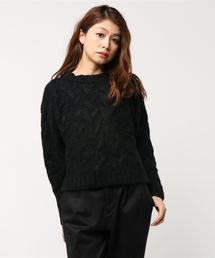 ニット素材ケーブル編みニットトップス