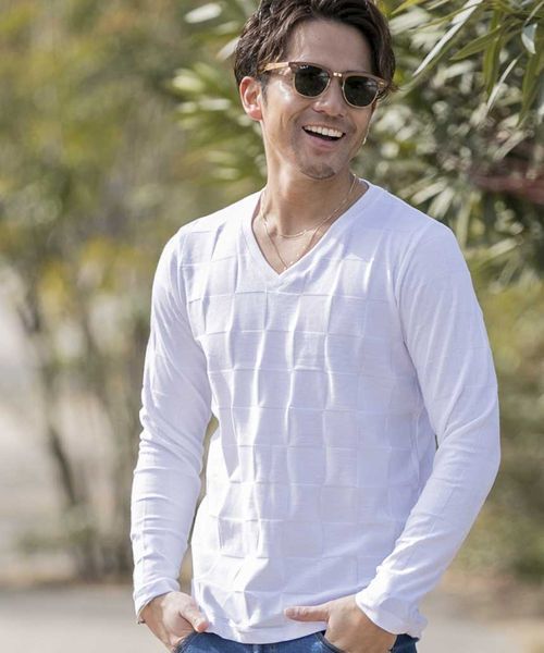 BRIEFING ホワイト Vネック 長袖シャツ JILL BLAZE（ジルブレイズ）の「ブロックジャカ－ド／Vネック