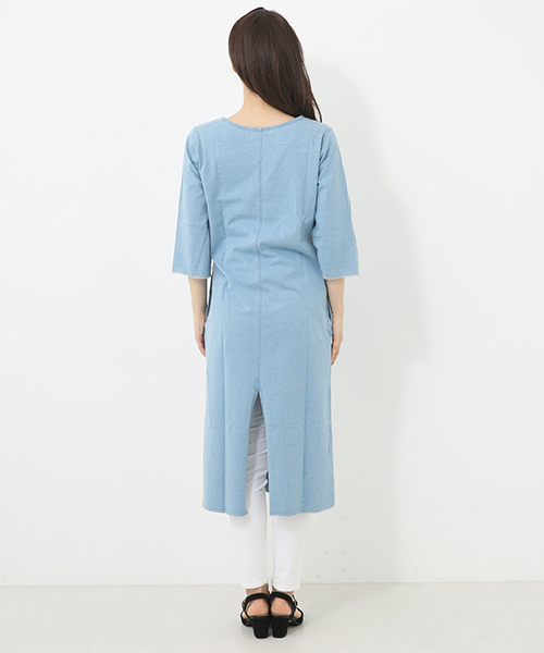 AZUL by moussy（アズールバイマウジー）の「ピグメントカットロングカーディガン（カーディガン/ボレロ・レディース・ライトブラック/ライトブルー/ベージュ・MEDIUM/SMALL）」の21枚目の写真