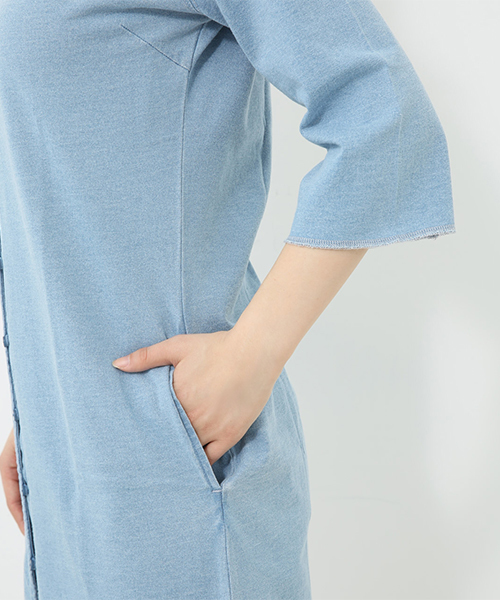 AZUL by moussy（アズールバイマウジー）の「ピグメントカットロングカーディガン（カーディガン/ボレロ・レディース・ライトブラック/ライトブルー/ベージュ・MEDIUM/SMALL）」の15枚目の写真