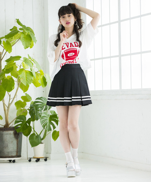 WEGO（ウィゴー）の「WEGO/ラインBOXプリーツスカート（スカート・レディース・ホワイト/ブラック/レッド・SMALL/MEDIUM）」の13枚目の写真