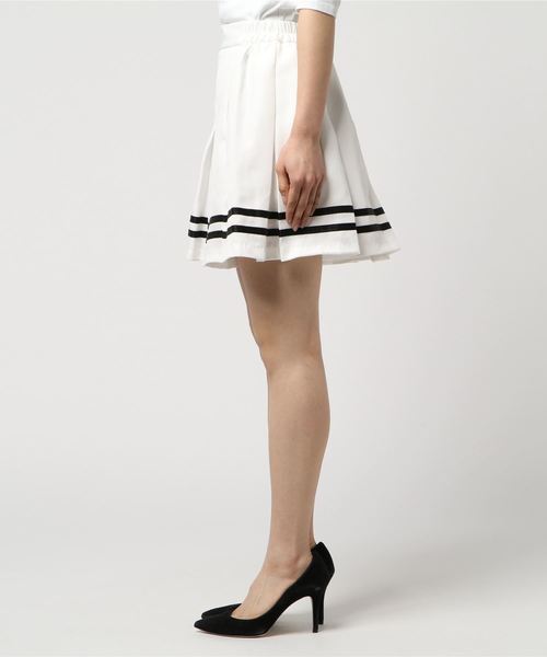 WEGO（ウィゴー）の「WEGO/ラインBOXプリーツスカート（スカート・レディース・ホワイト/ブラック/レッド・SMALL/MEDIUM）」の4枚目の写真