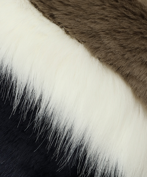 VENCEEXCHANGE（ヴァンスエクスチェンジ）の「バイカラーエコファークラッチバッグ（クラッチバッグ・レディース・ベージュ/グレー/ライトグレー・FREE）」の7枚目の写真