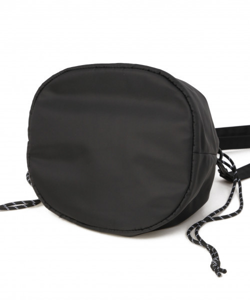 GLOBAL WORK（グローバルワーク）の「キンチャクバッグ【2WAY仕様】/821503（ハンドバッグ・レディース・グリーン/ブラック/ベージュ/ダークブラウン・FREE）」の20枚目の写真