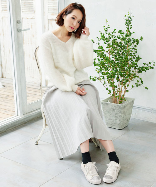 KOBE LETTUCE(コウベレタス)の「付け替えリボン付き2Wayグリッタートゥローカットスニーカー(スニーカー・レディース・ブラック/ネイビー/アイボリー・LL/S/M/L)」の11枚目の写真