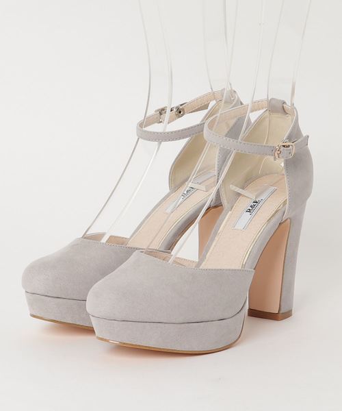 R&E（アールアンドイー）の「【R&E】太ヒールセパレートパンプス（パンプス・レディース・ブラック/グレー/ベージュ/ブラック系その他・22.0cm/22.5cm/23.0cm/23.5cm/24.0cm/24.5cm）」の4枚目の写真