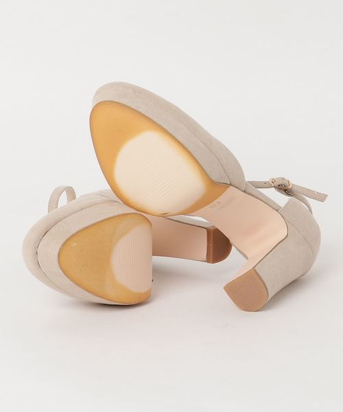 R&E（アールアンドイー）の「【R&E】太ヒールセパレートパンプス（パンプス・レディース・ブラック/グレー/ベージュ/ブラック系その他・22.0cm/22.5cm/23.0cm/23.5cm/24.0cm/24.5cm）」の5枚目の写真