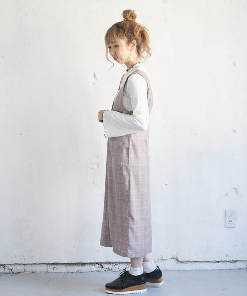 PairPair（ペアペア）の「リブメロー袖フレアトップス(長袖)（Tシャツ/カットソー・レディース・ブラック/オフホワイト/ライトグリーン/ラベンダー・FREE）」の6枚目の写真