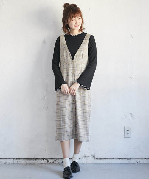 PairPair（ペアペア）の「リブメロー袖フレアトップス(長袖)（Tシャツ/カットソー・レディース・ブラック/オフホワイト/ライトグリーン/ラベンダー・FREE）」の11枚目の写真