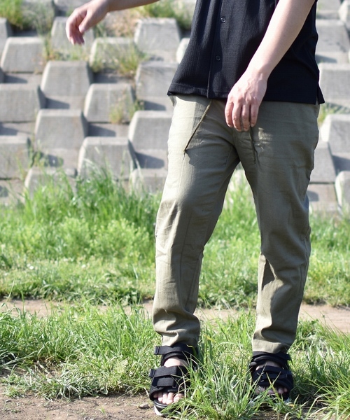 ARCHIVER(アーカイバ)の「【Ir】綿麻ストレッチルーズフィットアンクルパンツ(その他パンツ・メンズ・ブラック/ベージュ/ネイビー/カーキ/キナリ・LARGE/MEDIUM/X-LARGE)」の5枚目の写真