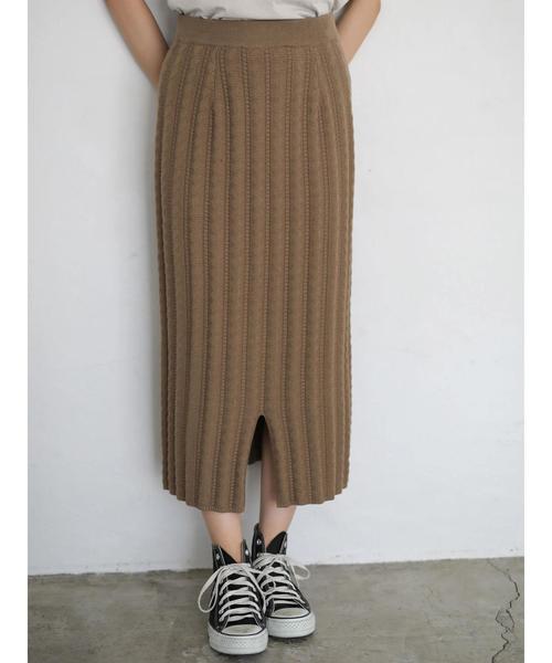 AMERICAN HOLIC(アメリカンホリック)の「ケーブルニットタイトスカート *(スカート・レディース・ベージュ/ネイビー・M/L)」の4枚目の写真