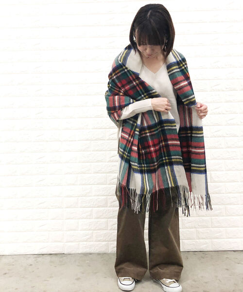 TWEED MILL(ツイードミル)の「【TWEED MILL/ツイードミル】チェック大判ストール(ストール/ショール・レディース・ホワイト系その他2/グレー系その他/ブラウン系その他/ブルー系その他/イエロー系その他/レッド系その他・FREE)」の20枚目の写真