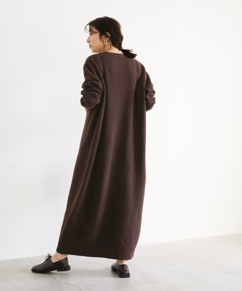 select MOCA(セレクトモカ)の「Uネックウールニットロングワンピース/リブ袖&裾シンプルマキシニットワンピース(ワンピース・レディース・ブラウン/ミント/チャコール・FREE)」の10枚目の写真