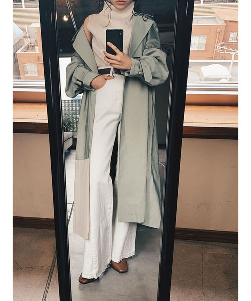 EVRIS（エヴリス）の「リメイクデニムフレアーパンツ（デニムパンツ・レディース・ブラック/ホワイト/ライトブルー・SMALL/MEDIUM）」の11枚目の写真