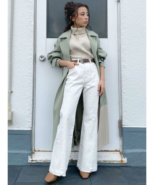 EVRIS（エヴリス）の「リメイクデニムフレアーパンツ（デニムパンツ・レディース・ブラック/ホワイト/ライトブルー・SMALL/MEDIUM）」の15枚目の写真