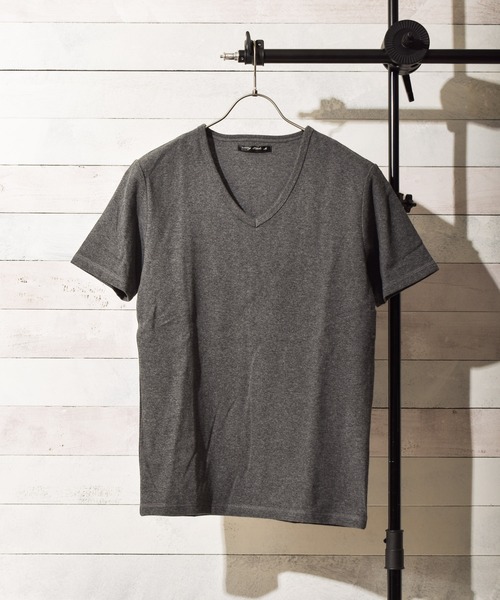 B.I.D.（ビーアイディー）の「《Bling Leads》ＶネックＴシャツ（Tシャツ/カットソー・レディース・チャコールグレー/グレー/ブラック×ホワイト/ネイビー/ブラック/ホワイト/ワインレッド/ブラウン/カーキ・MEDIUM/X-LARGE/LARGE）」の5枚目の写真