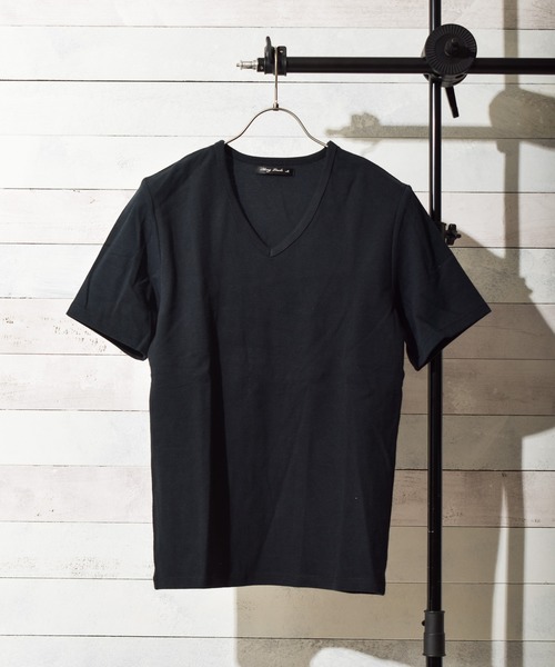 B.I.D.（ビーアイディー）の「《Bling Leads》ＶネックＴシャツ（Tシャツ/カットソー・レディース・チャコールグレー/グレー/ブラック×ホワイト/ネイビー/ブラック/ホワイト/ワインレッド/ブラウン/カーキ・MEDIUM/X-LARGE/LARGE）」の3枚目の写真