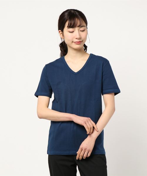 B.I.D.（ビーアイディー）の「《Bling Leads》ＶネックＴシャツ（Tシャツ/カットソー・レディース・チャコールグレー/グレー/ブラック×ホワイト/ネイビー/ブラック/ホワイト/ワインレッド/ブラウン/カーキ・MEDIUM/X-LARGE/LARGE）」の21枚目の写真