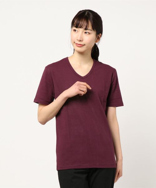 B.I.D.（ビーアイディー）の「《Bling Leads》ＶネックＴシャツ（Tシャツ/カットソー・レディース・チャコールグレー/グレー/ブラック×ホワイト/ネイビー/ブラック/ホワイト/ワインレッド/ブラウン/カーキ・MEDIUM/X-LARGE/LARGE）」の19枚目の写真