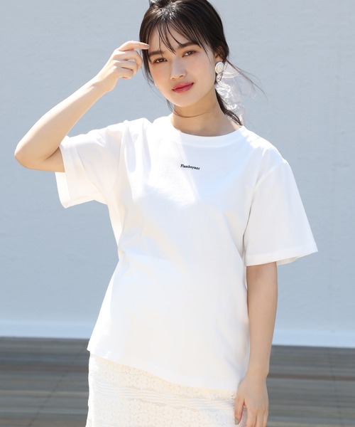 one after another NICE CLAUP（ワンアフターアナザーナイスクラップ）の「ぷっくりロゴＴシャツ（Tシャツ/カットソー・レディース・オフホワイト/サックスブルー/ブラック・FREE）」の2枚目の写真