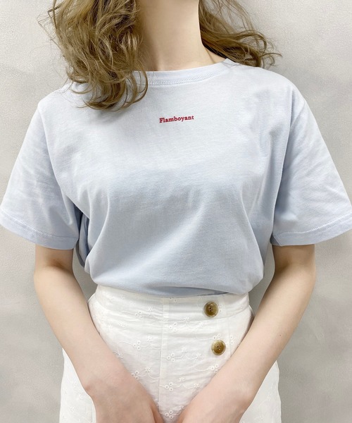 one after another NICE CLAUP（ワンアフターアナザーナイスクラップ）の「ぷっくりロゴＴシャツ（Tシャツ/カットソー・レディース・オフホワイト/サックスブルー/ブラック・FREE）」の4枚目の写真