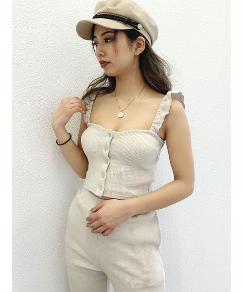 GYDA（ジェイダ）の「ワッフルフリルキャミビスチェ（キャミソール・レディース・ブラック/ベージュ/カーキ・FREE）」の3枚目の写真